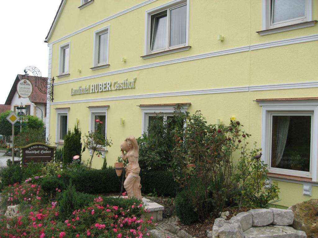 Landhotel Gasthof Huber Merching Buitenkant foto