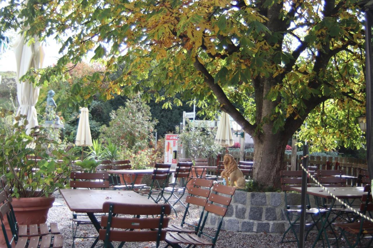 Landhotel Gasthof Huber Merching Buitenkant foto