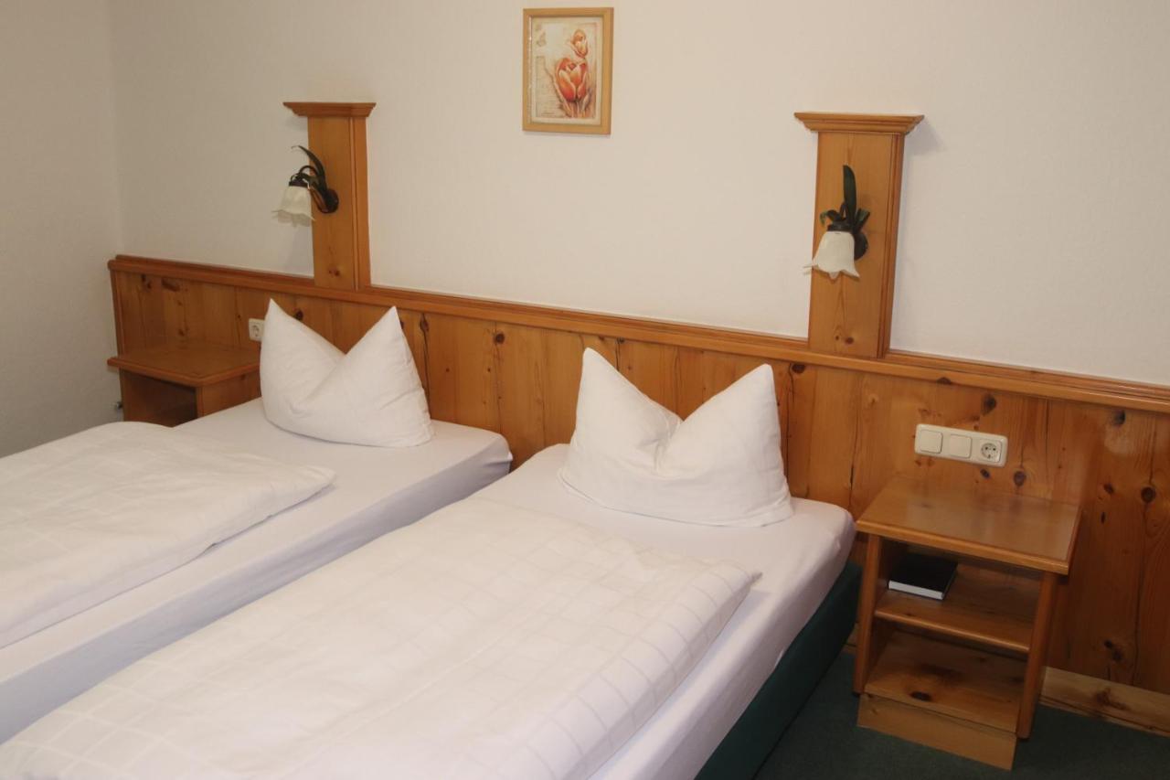 Landhotel Gasthof Huber Merching Buitenkant foto