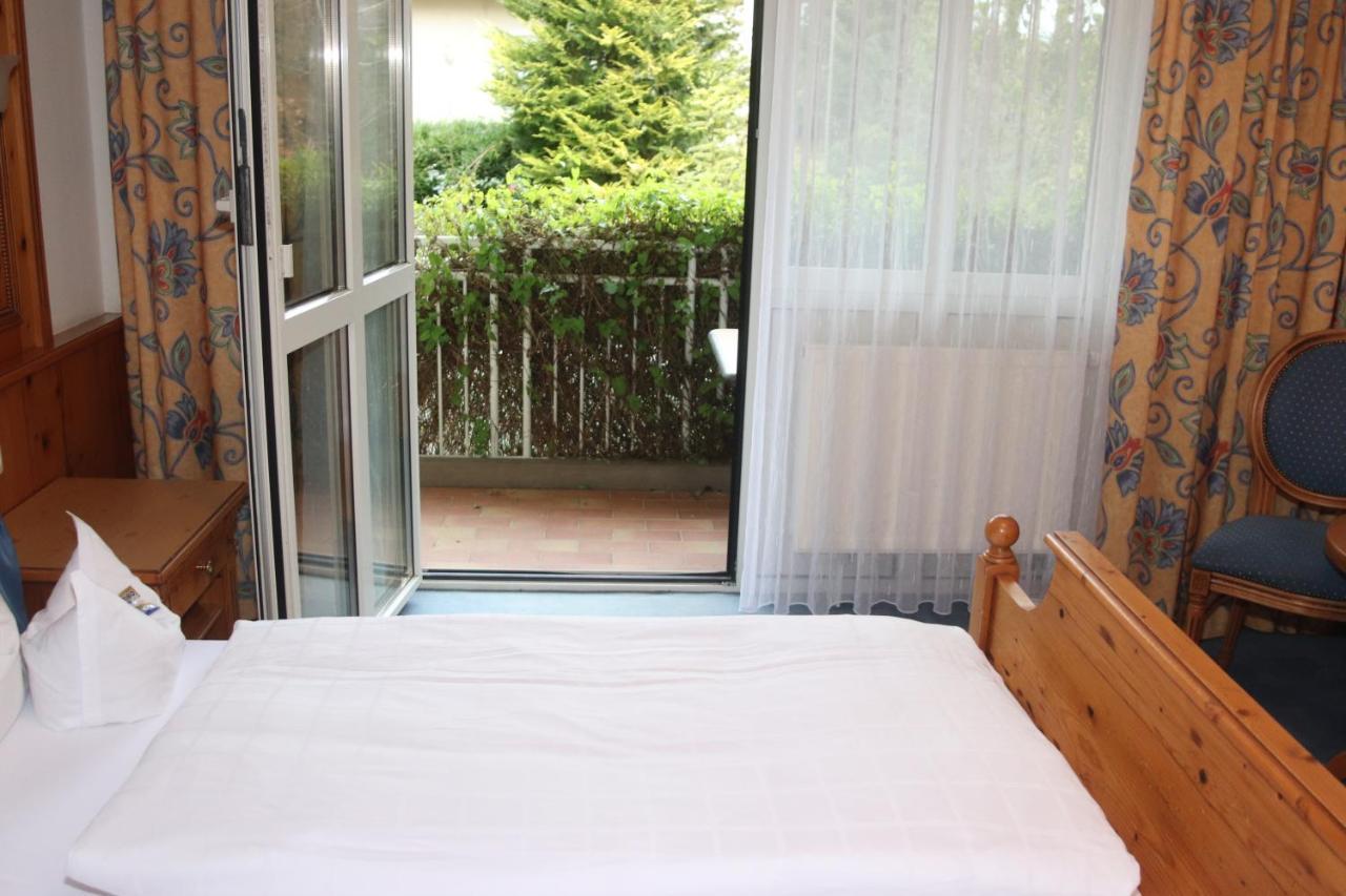 Landhotel Gasthof Huber Merching Buitenkant foto